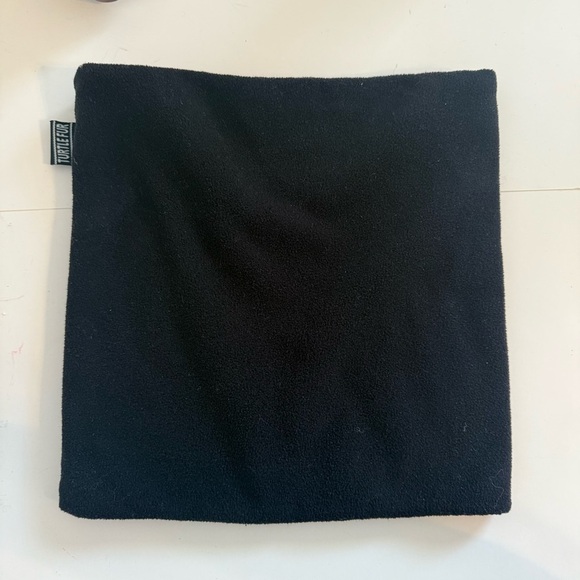 Turtle Fur Black Fleece Neck Warmer Gaiter - Picture 1 of 4